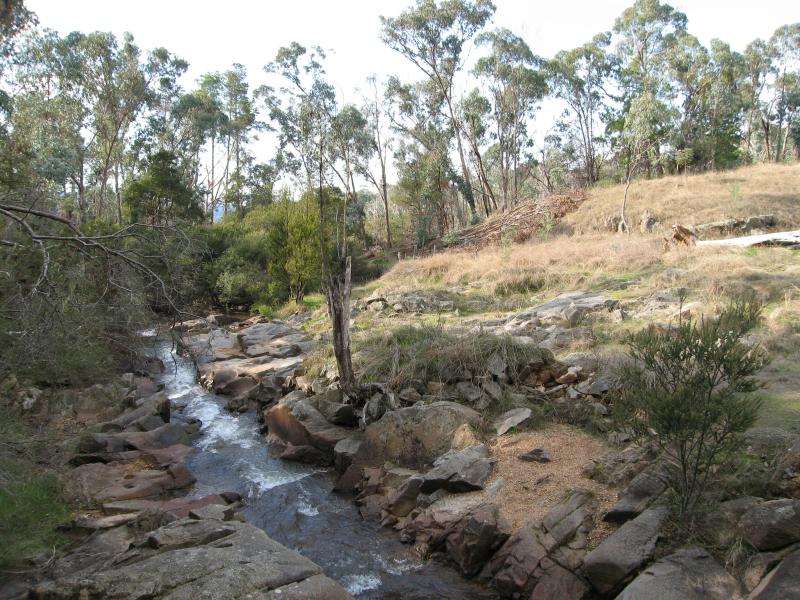Yackandandah - Crossing Place, Bells Flat Road: View north along creek from bridge