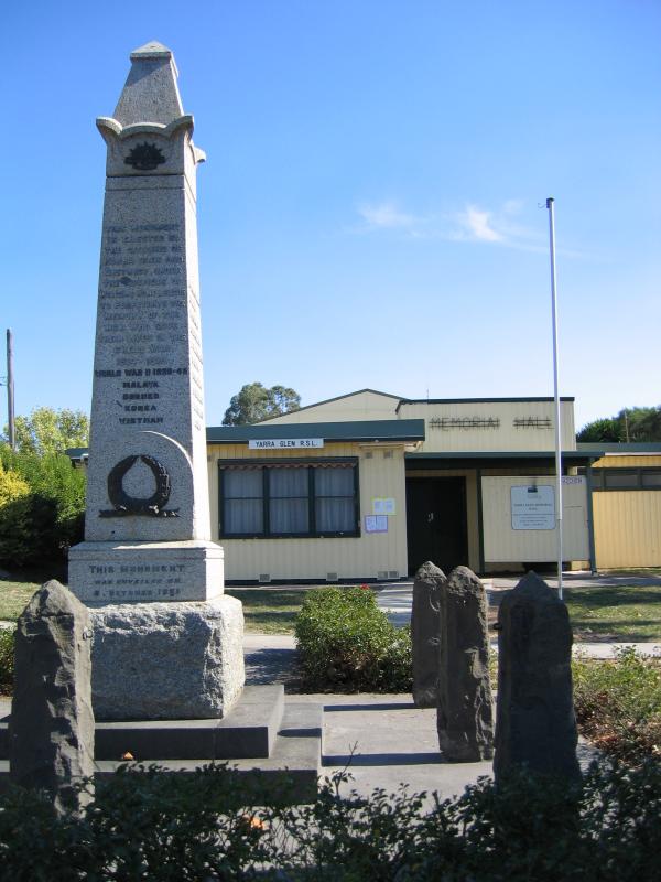 Yarra Glen - Commercial centre and shops, Bell Street: Yarra Glen Memorial Hall, Bell St at Anzac Av