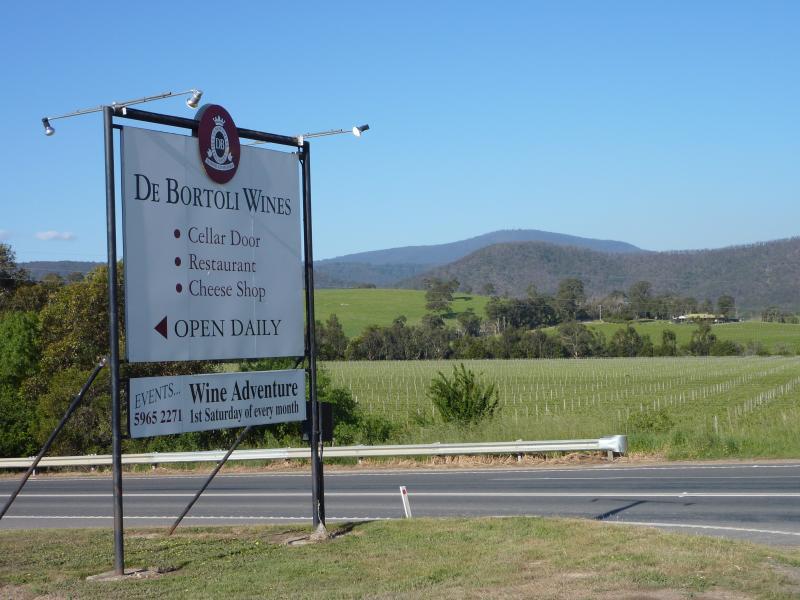 Yarra Glen - Melba Highway at Pinnacle Lane, Dixons Creek: De Bortoli Wines sign, corner Melba Hwy and Pinnacle La