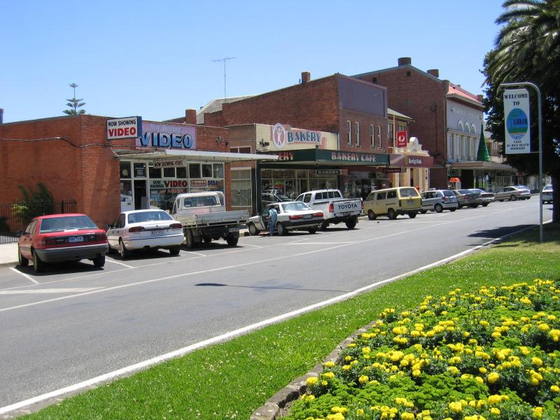Yarram - Shops, Commercial Road: View north along Commercial Rd towards Yarram St