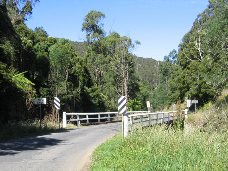Yarram - Tarra Valley Road, north-west of Yarram: One of several bridges over the Tarra River