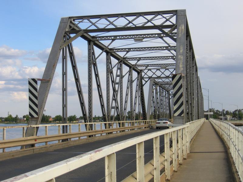 Yarrawonga - On the bridge across Lake Mulwala, Belmore Street - View south along Bridge from near northern end of bridge