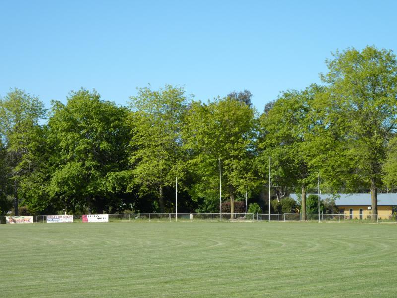 Yea - Around Yea: View across oval at Yea Recreation Reserve, Snodgrass St