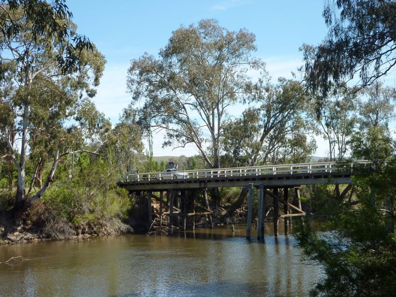 Yea - Goulburn River at the reserve and boat ramp off east side of Ghin Ghin Road - View west along river towards bridge